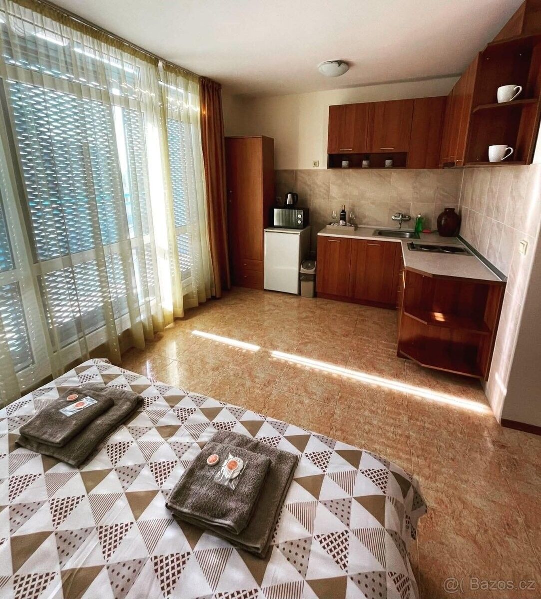 Byty, 987 66, Zahraničí - 2