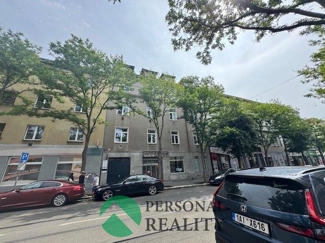 Obchodní prostory, Starostrašnická, Praha, 550 m²