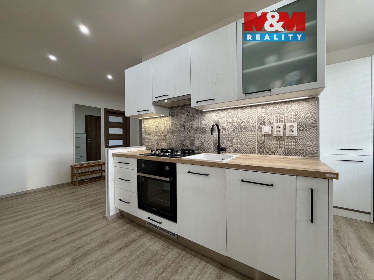 3+1, Na Vyhlídce, Klášterec nad Ohří, 66 m²