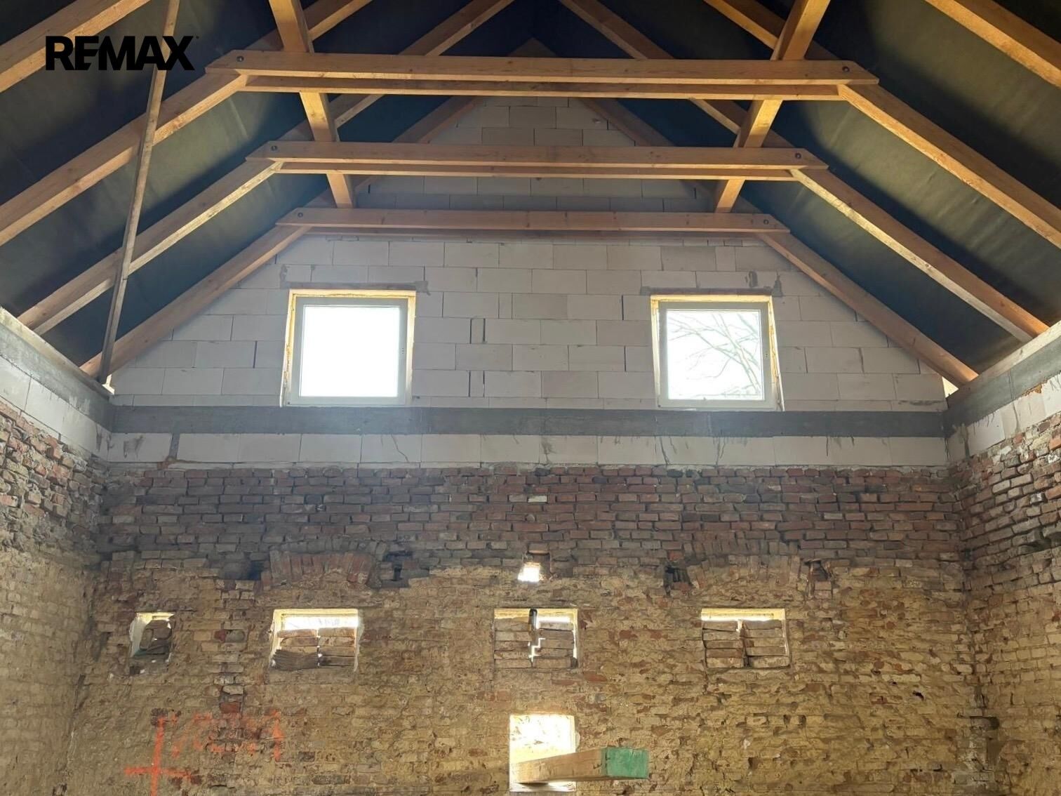 Rodinný dům · 201 m² · Krajková - 4