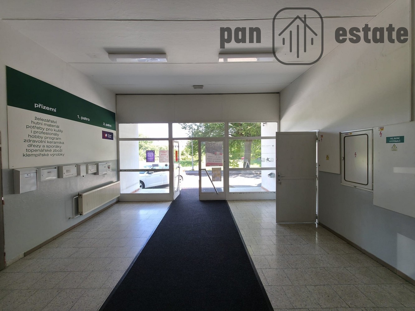 Pronájem obchodní prostory - Jateční, Zlín - Prštné, 60 m² - 5