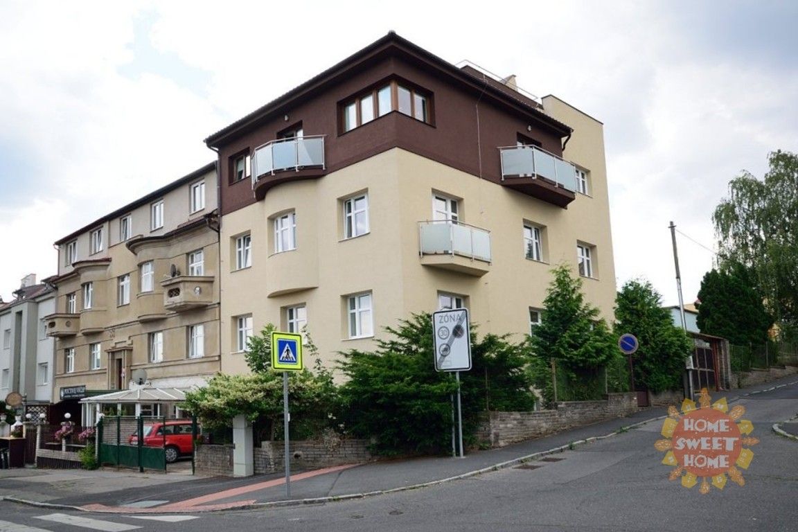 3+kk, Hovorčovická 479, Praha, 67 m²