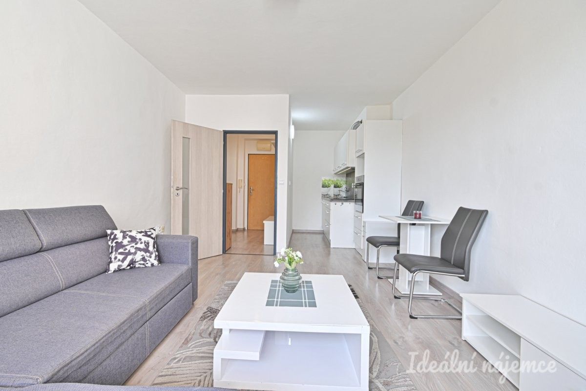 2+kk, Wolkerova, Kuřim, 47 m² - 2