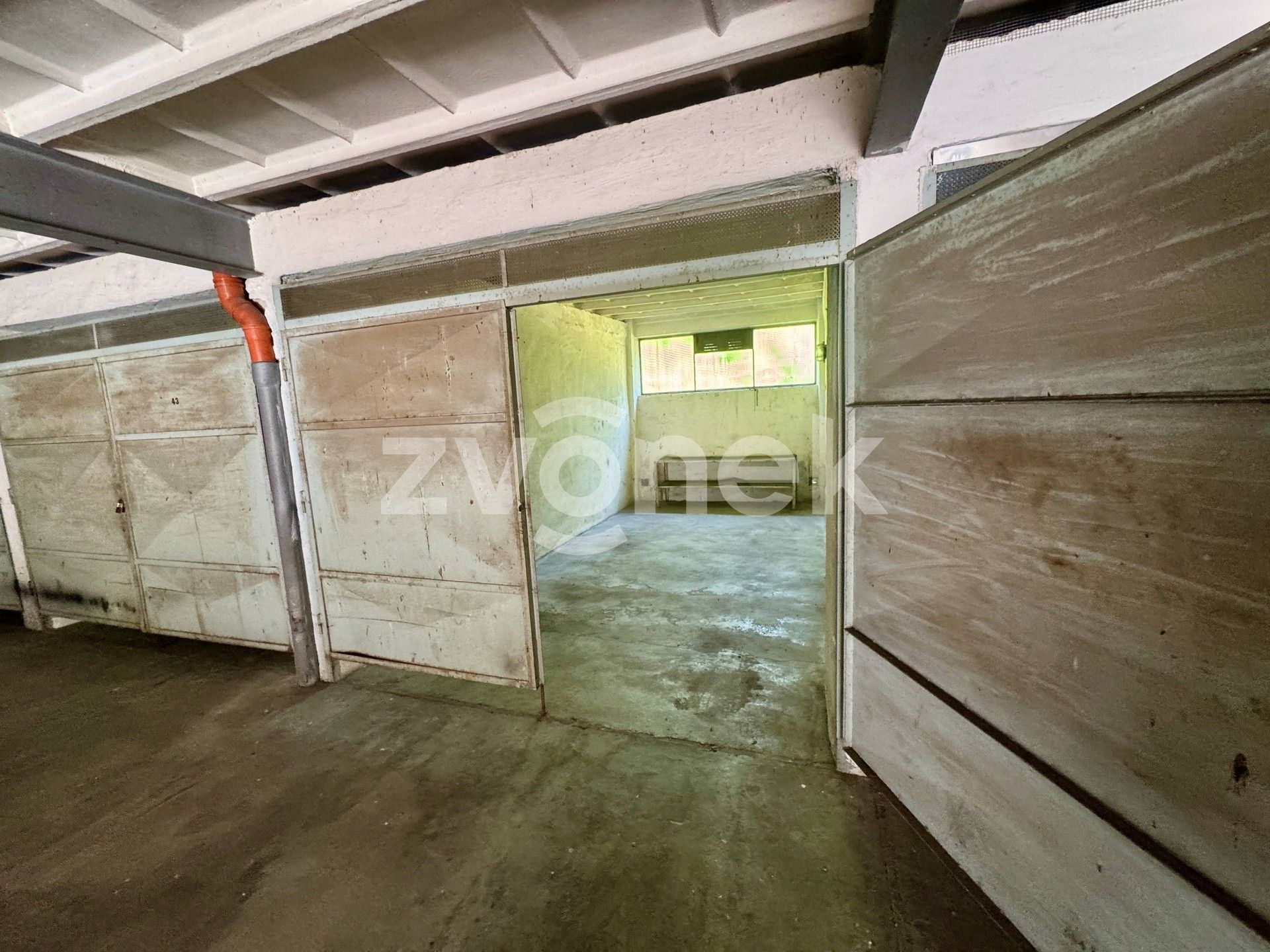 Prodej garáž - Dřevnická, Zlín, 16 m² - 5