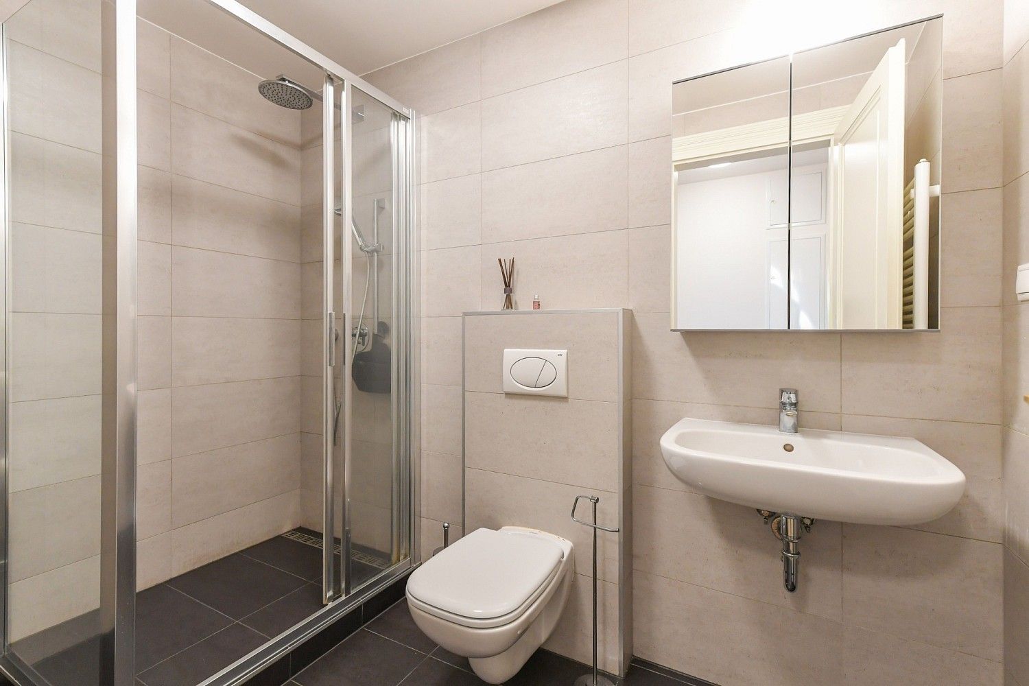 Byt 1+kk · 48 m² · Praha - Bubeneč, okres Praha 7, Hlavní město Praha - 4
