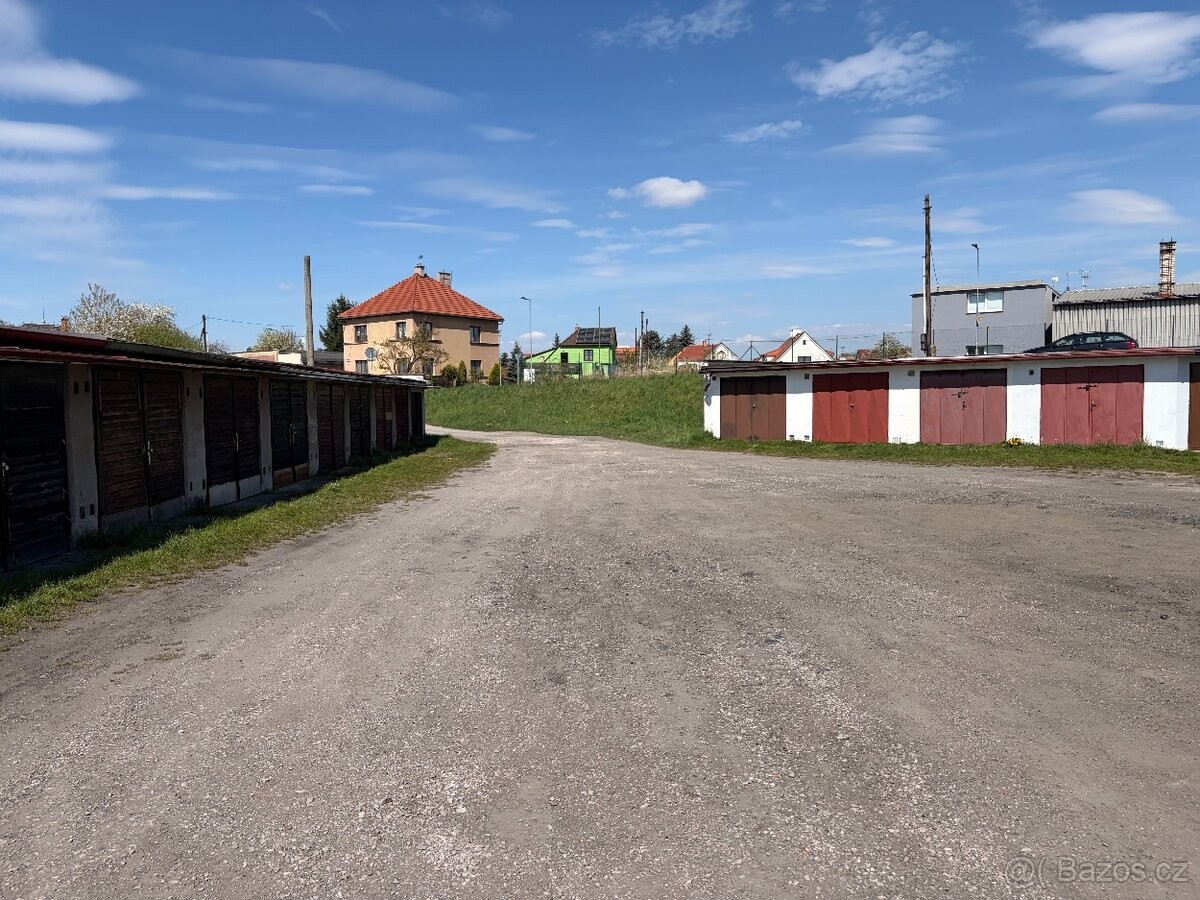 Garáže, Jičín, 506 01 - 2