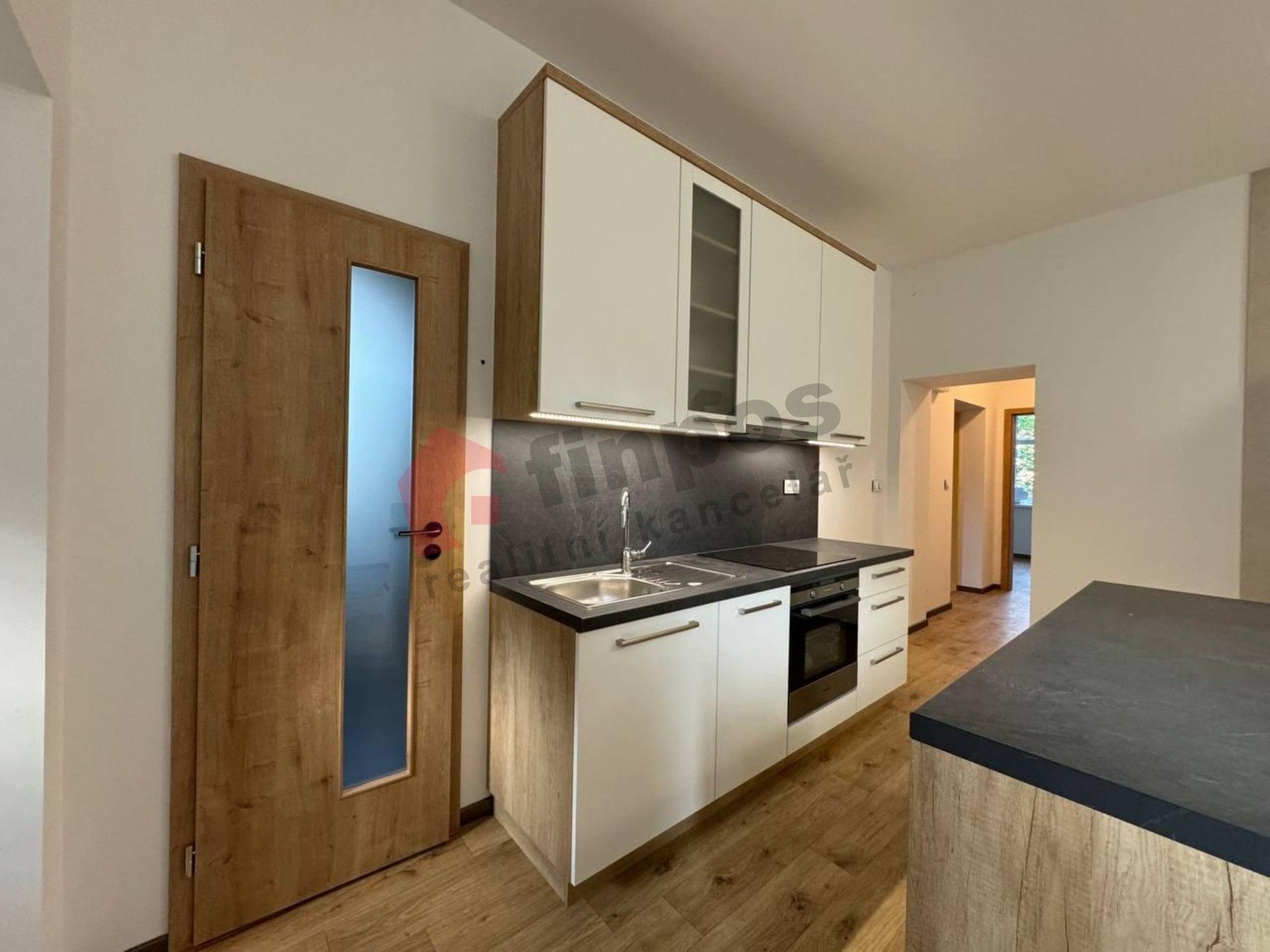 2+1, Svatopluka Čecha 92, Javorník, 70 m²