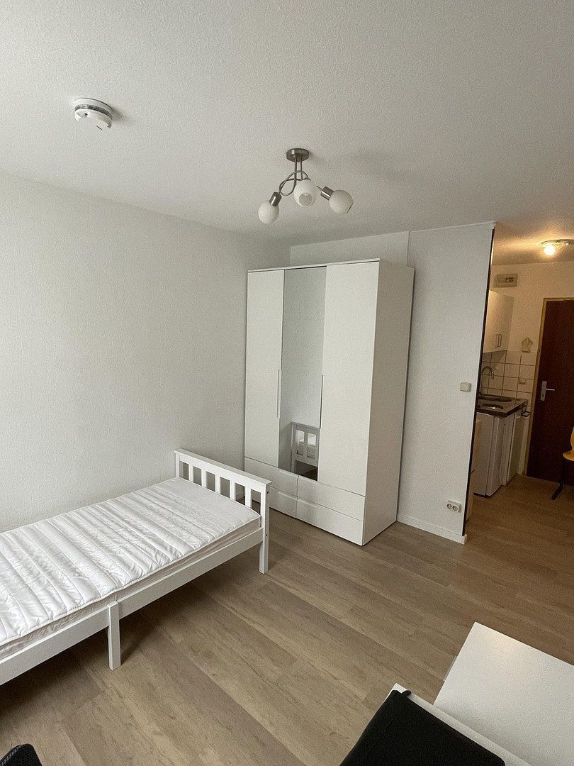 Pronájem byt 1+1 - Äußere Brucker Straße 43 Erlangen Erlangen Bayern 91052, 17 m² - 2