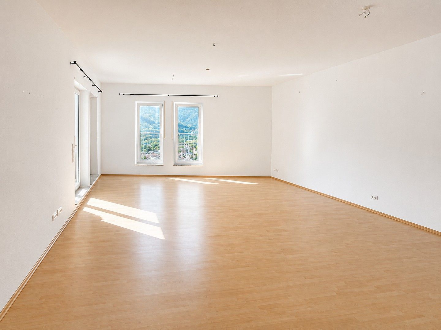 Byt 2+1 · 119 m² · Alte Kemmenauer Strasse 37, , Porýní-Falc - 4