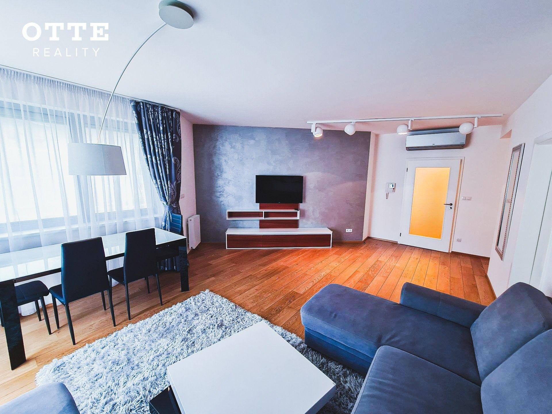 Pronájem byt 2+kk - Šafaříkovy sady, Plzeň, 59 m² - 5