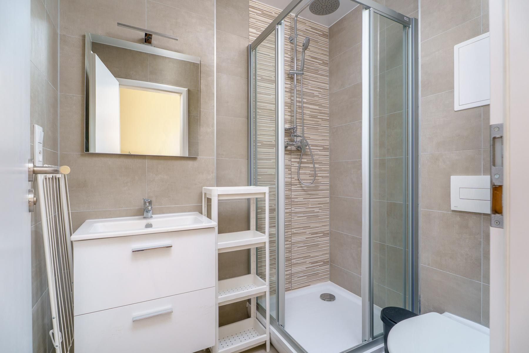 Pronájem byt 1+kk - Kateřinská, Praha, 31 m² - 5