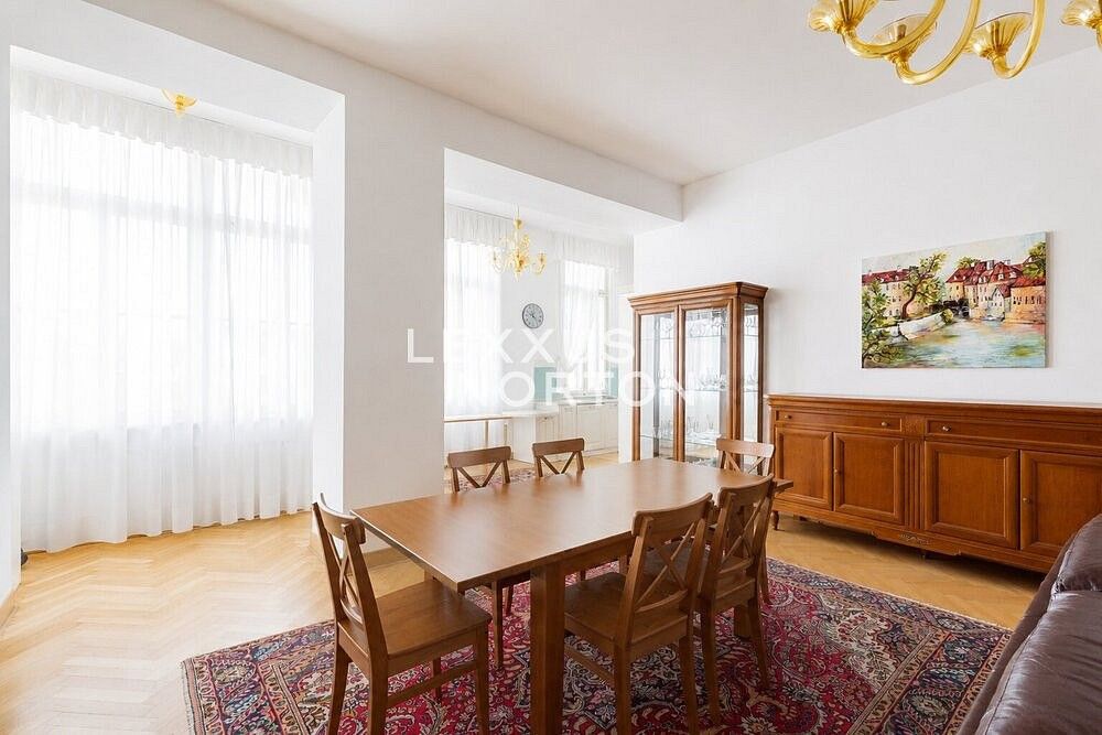 Byt · 110 m² · Praha - Vinohrady, okres Praha 2, Hlavní město Praha - 3