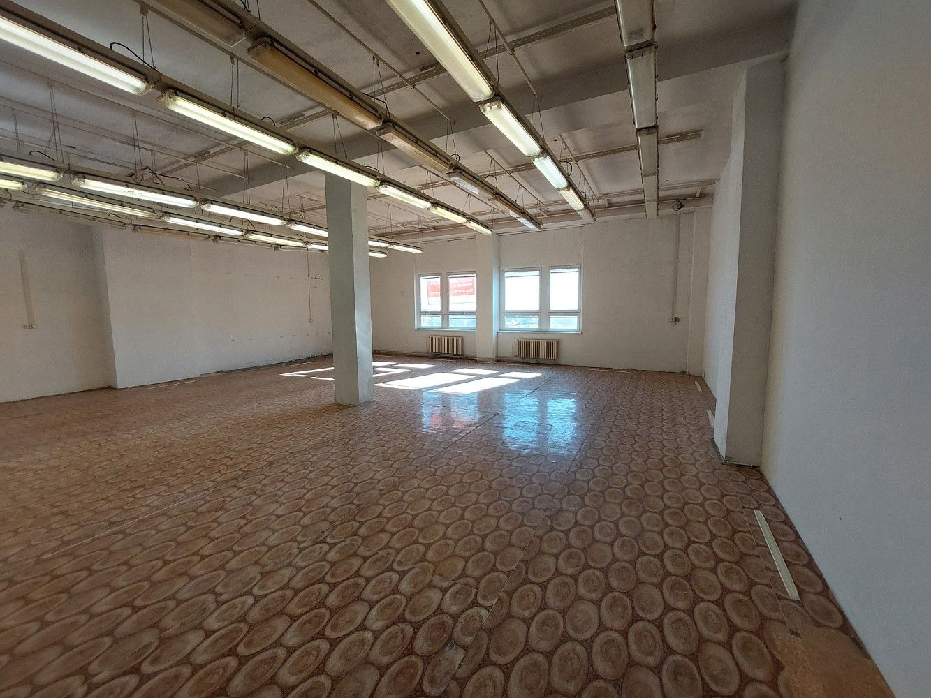 Sklad · 237 m² · Chomutov - 4