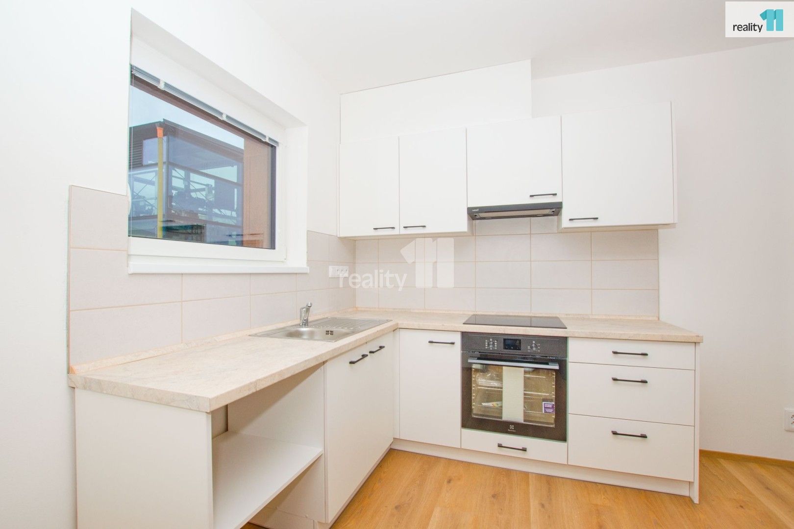 Pronájem byt 2+kk - Londýnská, Liberec, 57 m²