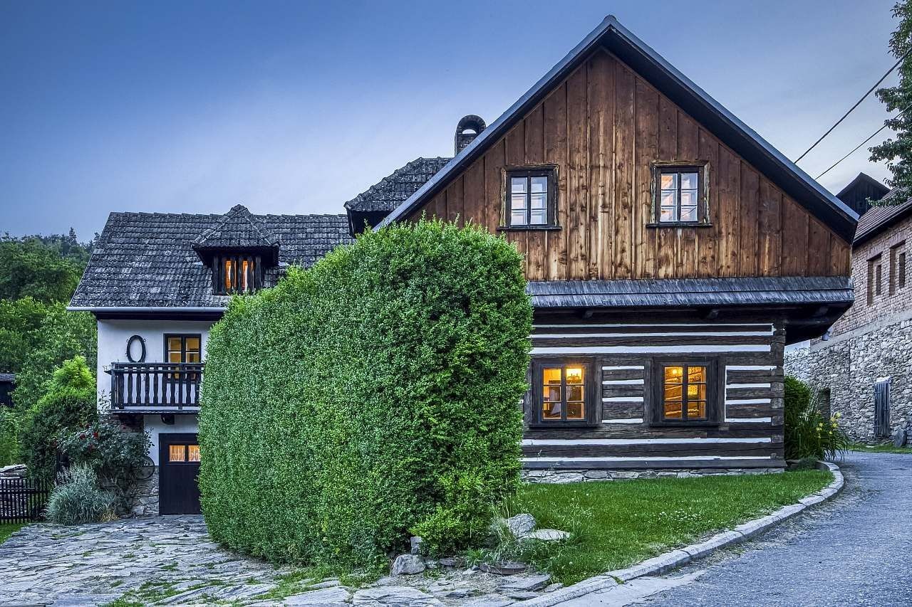 Chaty, Hluboké u Dalečína, Kraj Vysočina