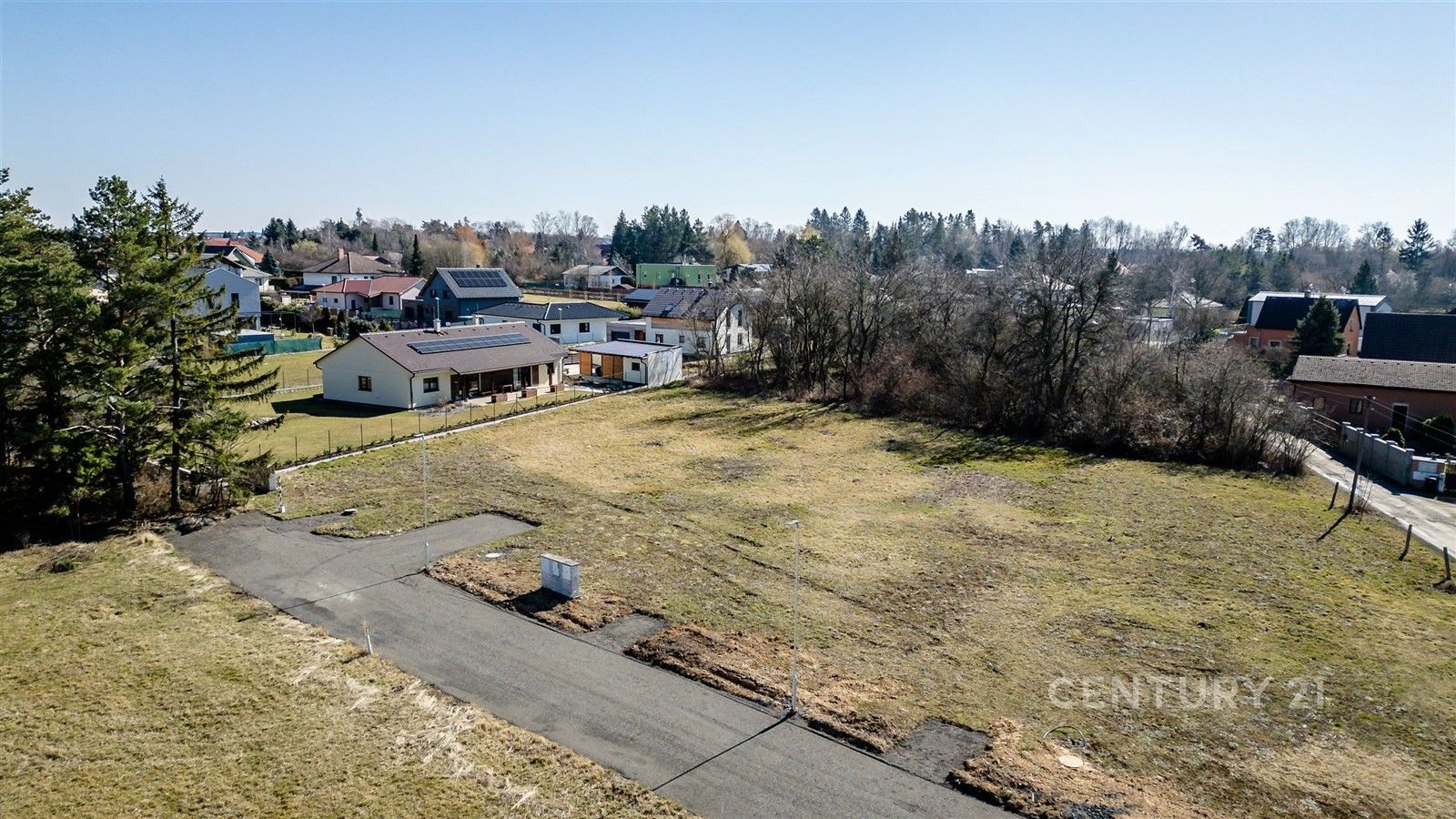 Prodej pozemek pro bydlení - Kostelec nad Černými lesy