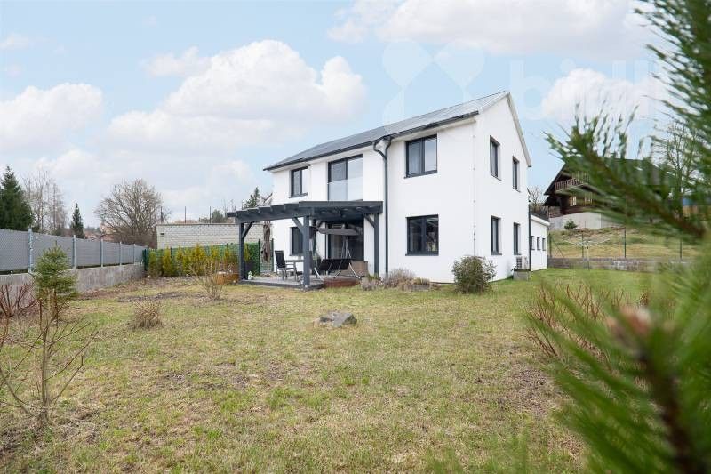 Rodinné domy, Konojedy, 193 m²