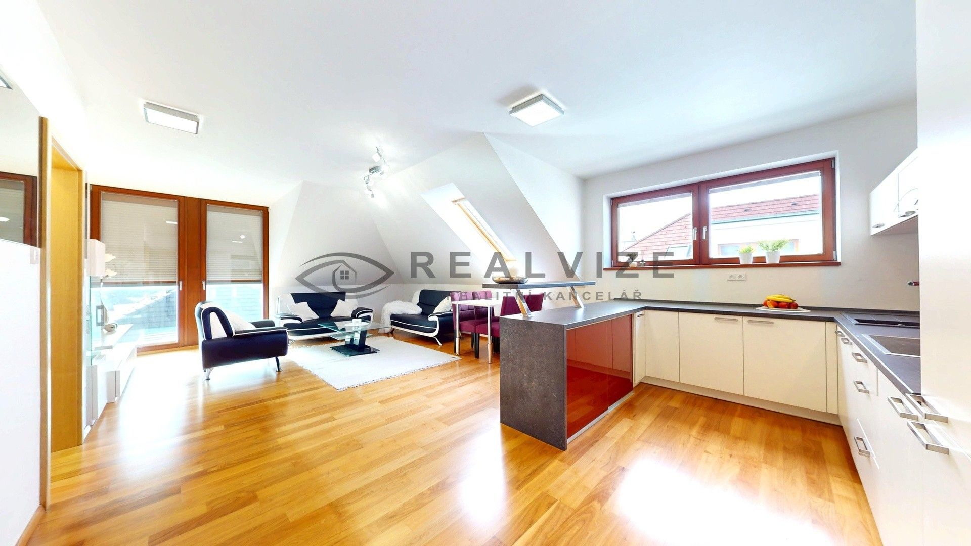 3+kk, Masarykova, Hluboká nad Vltavou, 83 m²