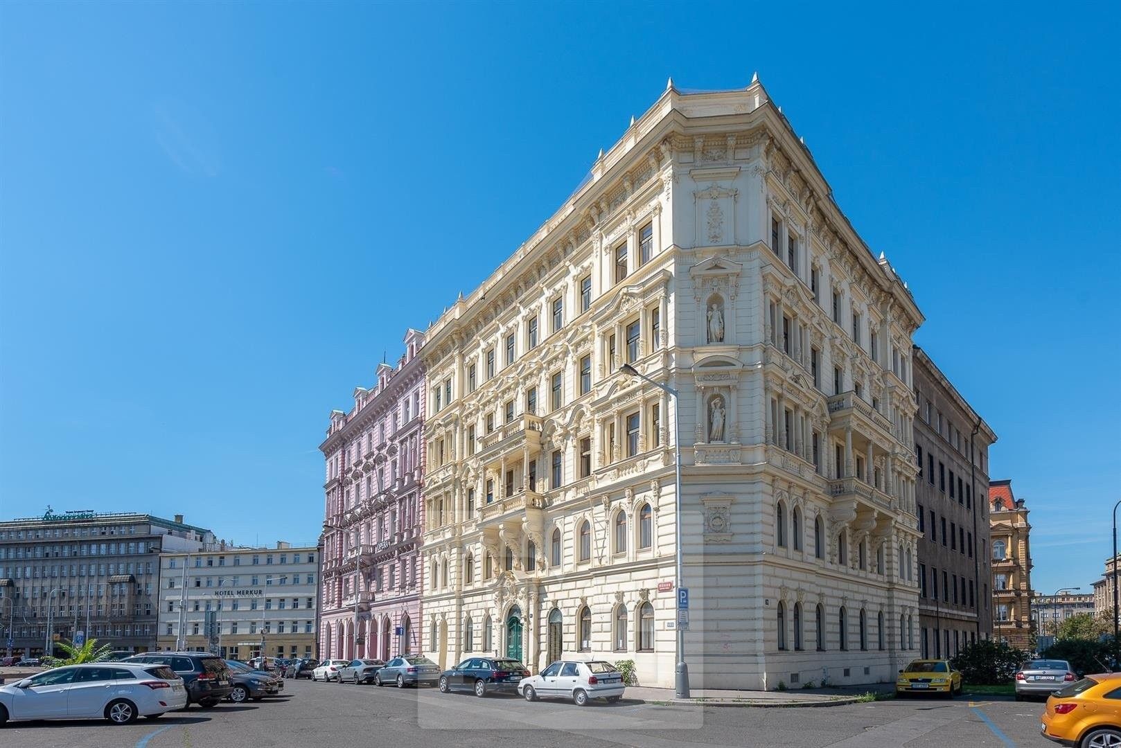 Restaurace · 300 m² · Těšnov 1744, Praha Nové Město - 3