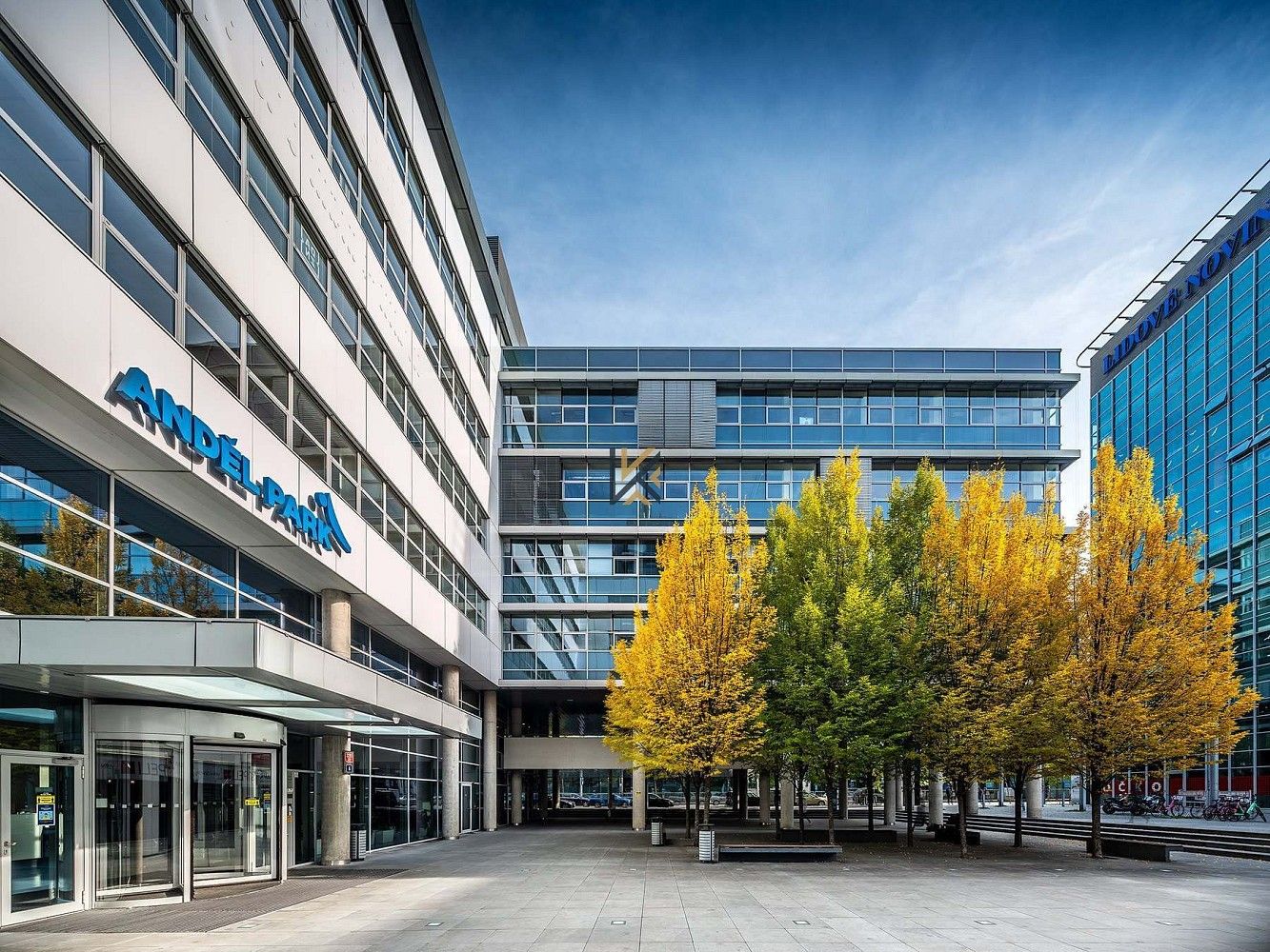 Kancelář · 2 344 m² · Praha - Smíchov, okres Praha 5, Hlavní město Praha - 4