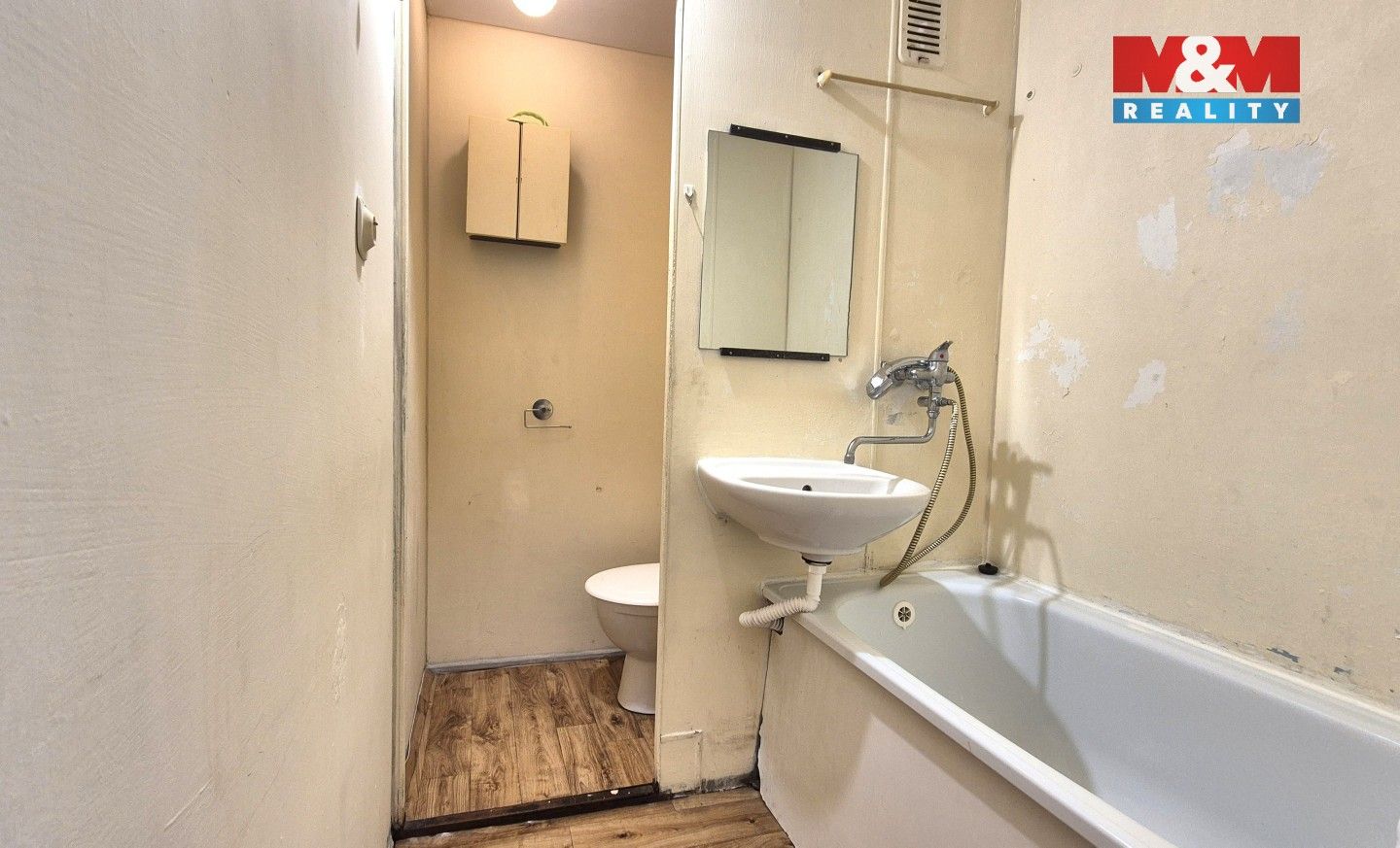 Byt 1+kk · 22 m² · M. G. Dobnera, Most - 4