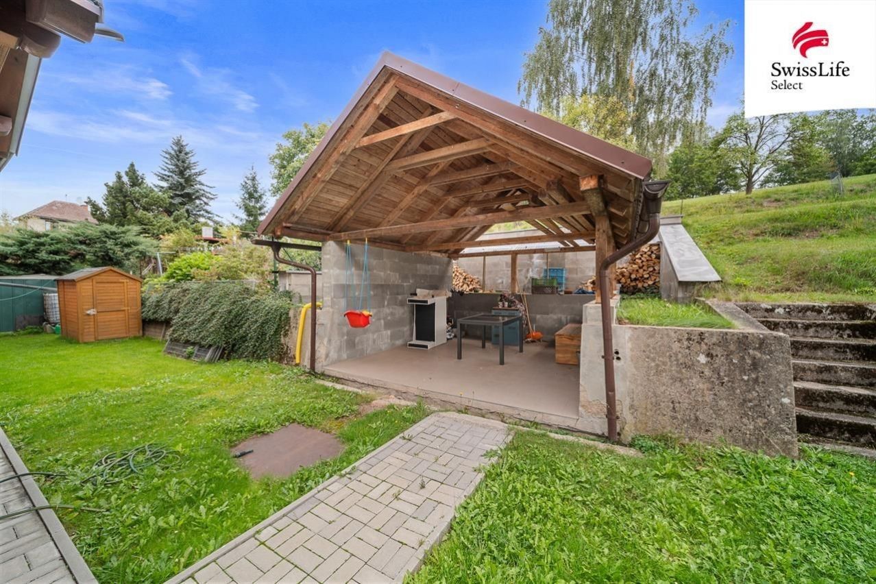 Prodej rodinný dům - Vrchovina, Nová Paka, 150 m²