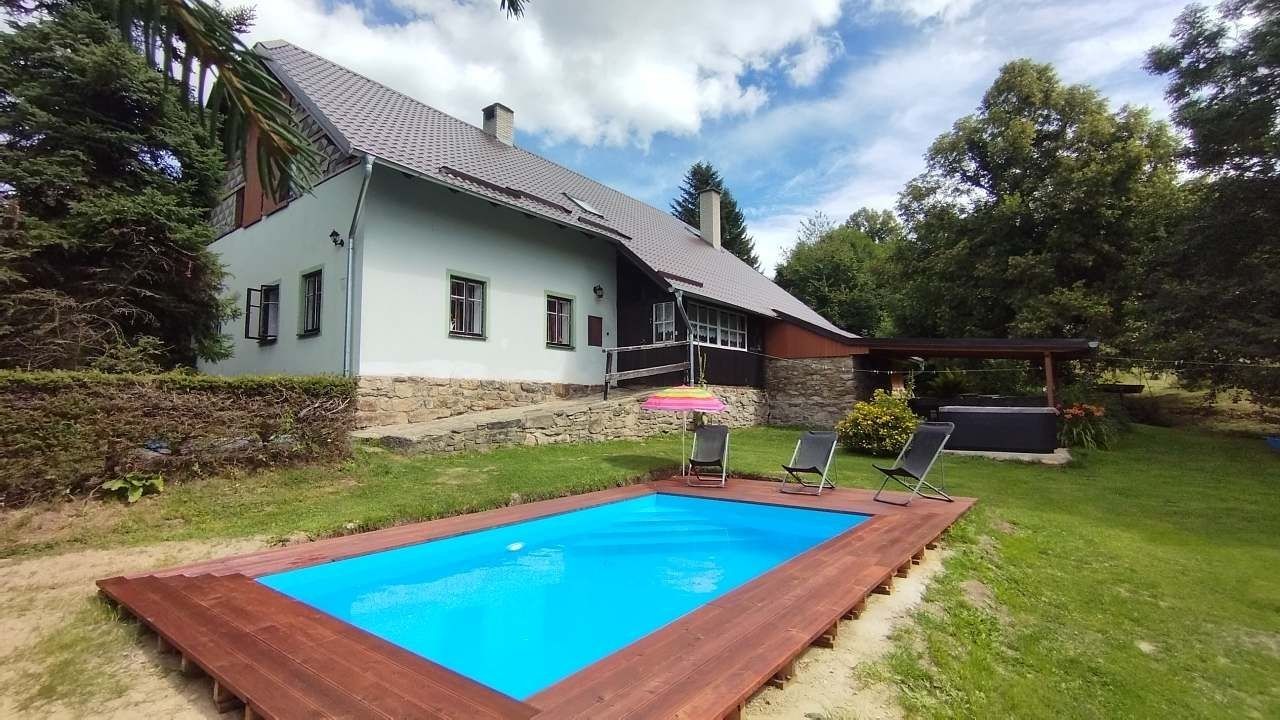 Chaty, Malá Morava - Sklené u Malé Moravy, Olomoucký kraj - 1