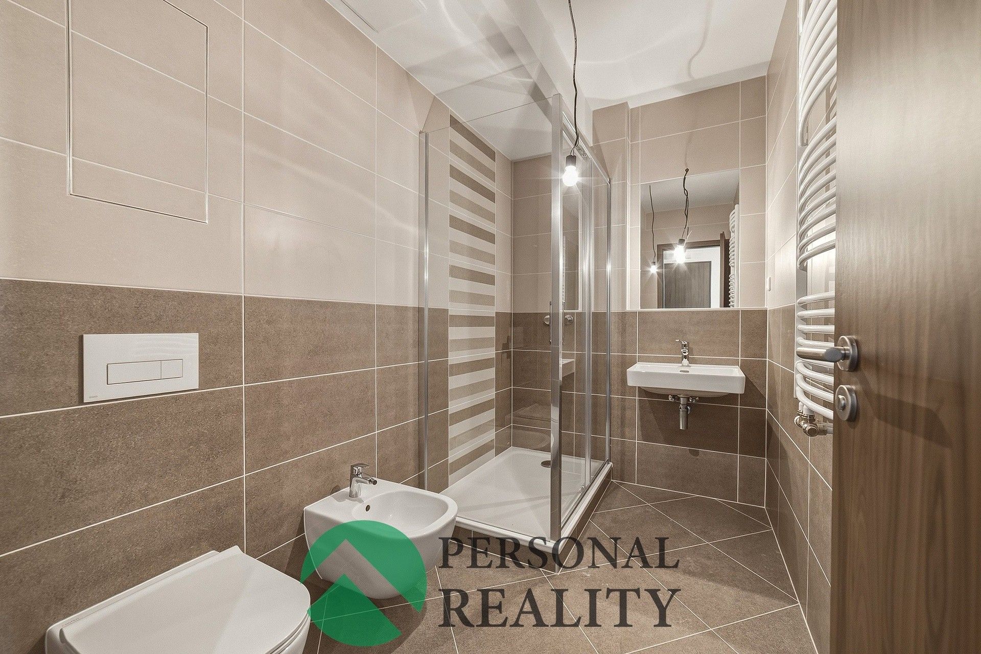 Byt 2+kk · 55 m² · Prosecká, Praha - 3