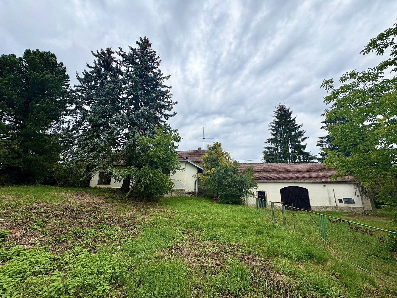 Rodinné domy, Křepenice, okres Příbram, 90 m² - 1