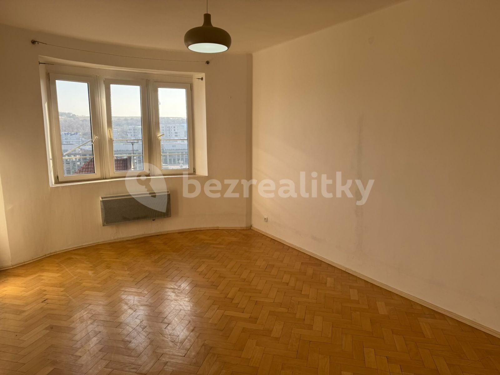 Byt 2+1 · 52 m² · Na Farkáně Ⅲ, Praha - Radlice - 3