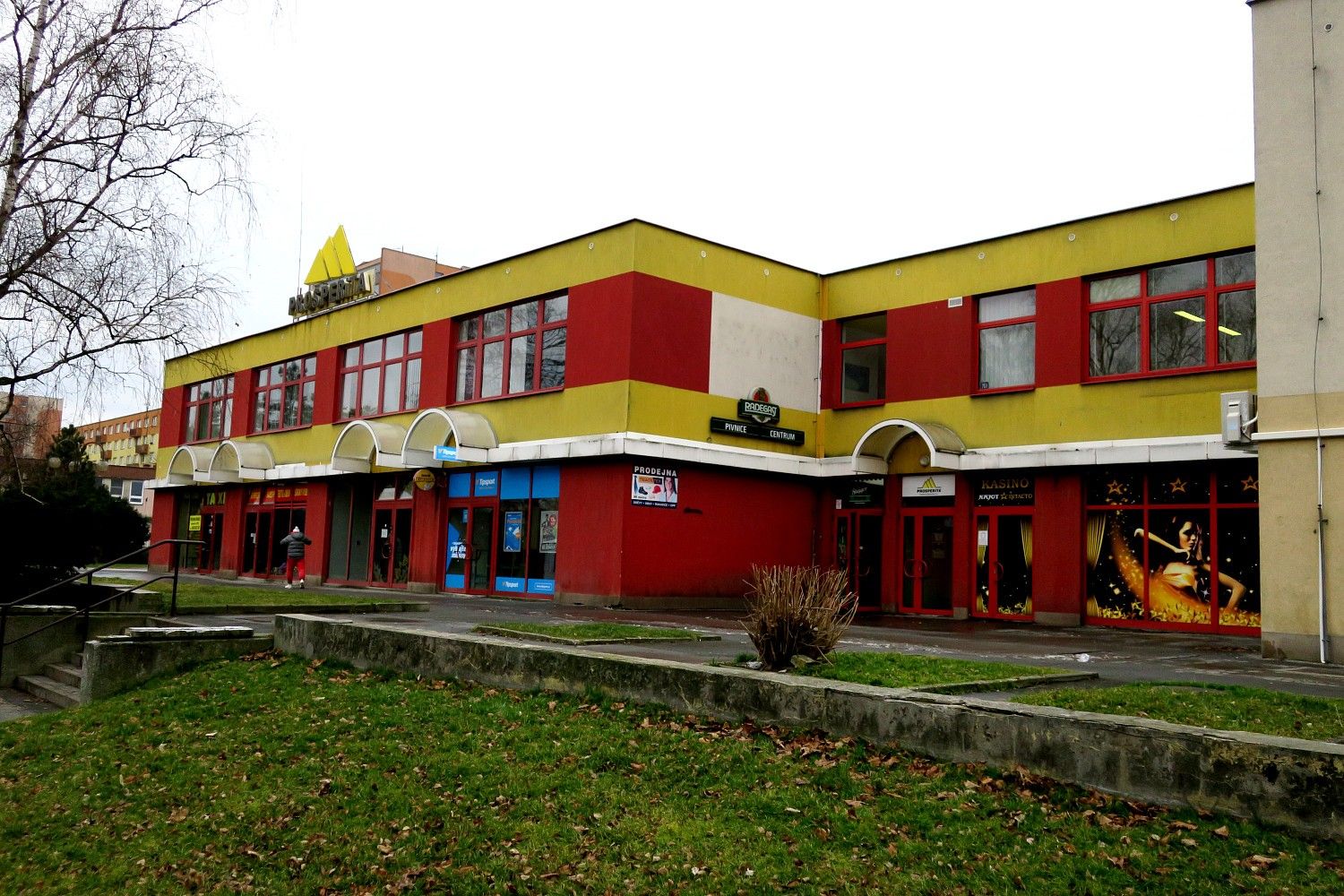 Pronájem obchodní prostory - Orlová - Lutyně, okres Karviná, Moravskoslezský kraj, 2 100 m² - 1