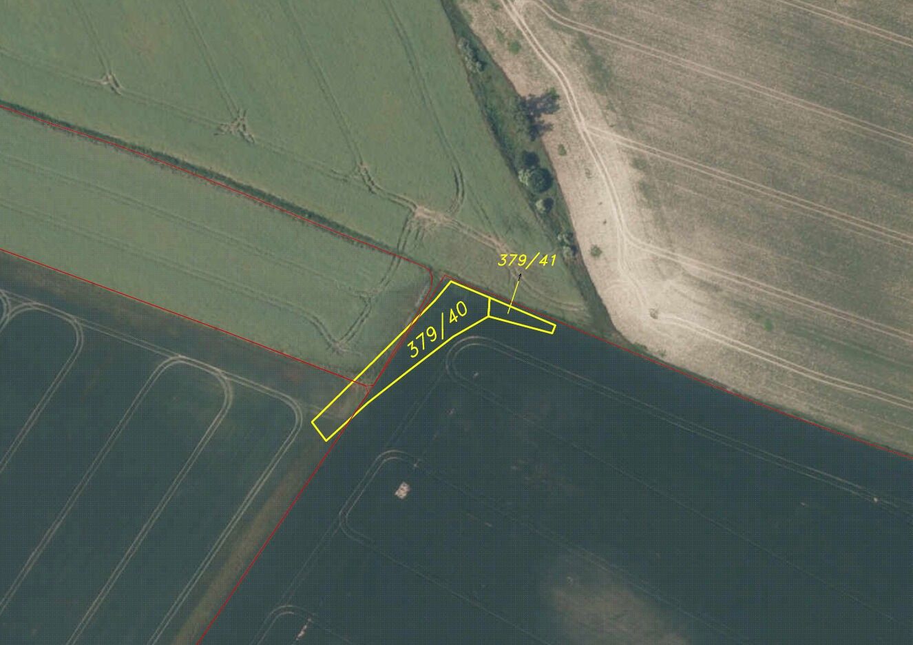 Zemědělský pozemek, 1 121 m²