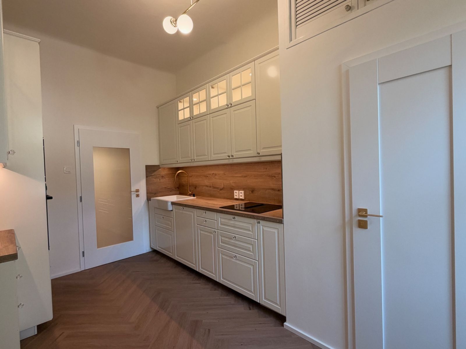 Byt 2+1 · 65 m² · Jana Zajíce, Praha - Bubeneč - 3