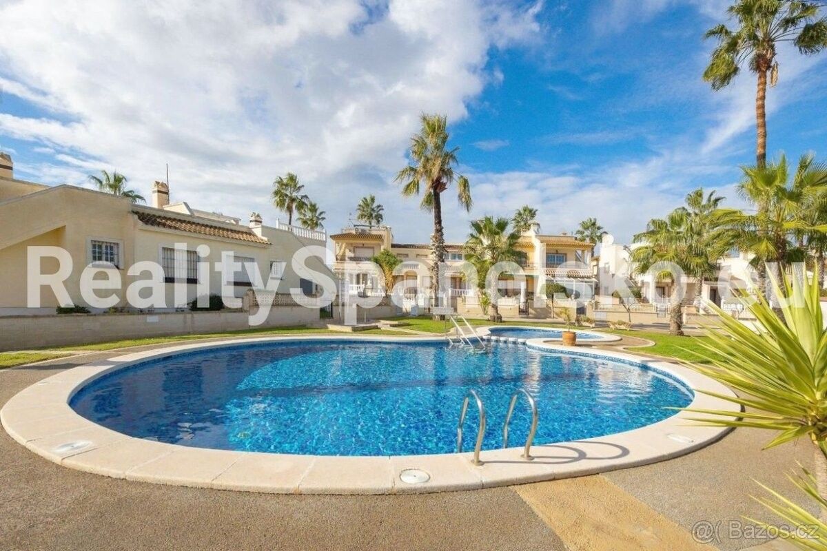 Byty, 987 66, Zahraničí