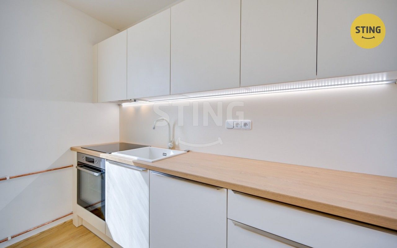 3+1, Derflanská, Uherské Hradiště, 78 m² - 2