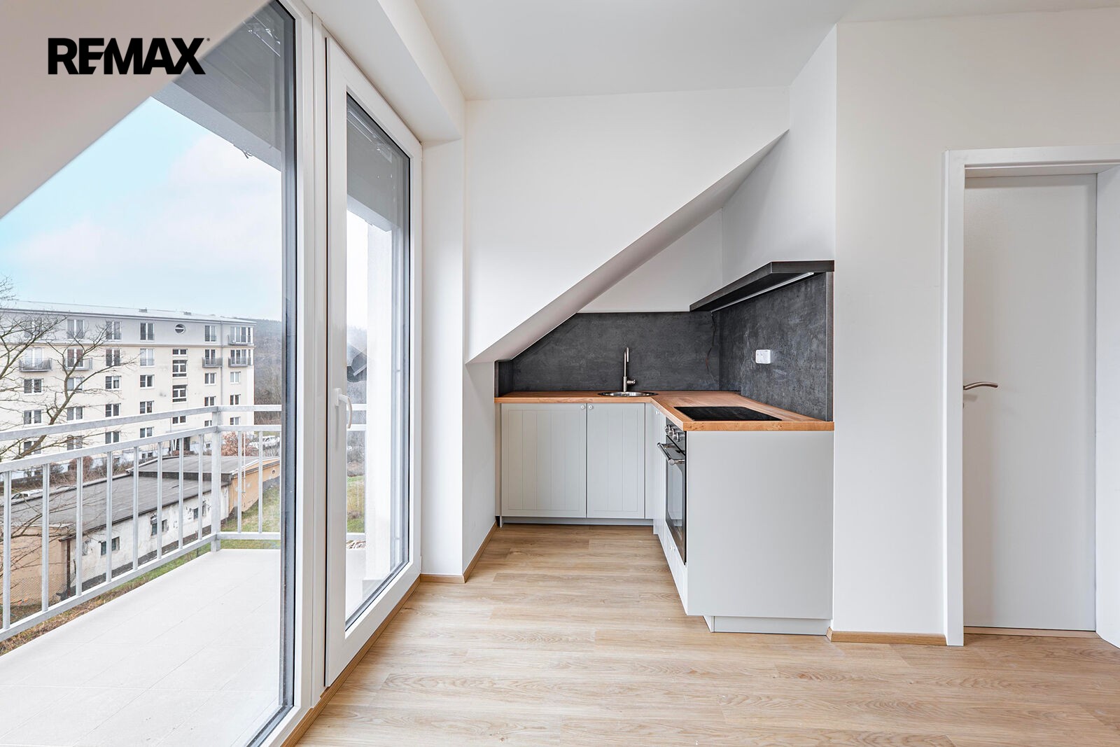 Pronájem byt 1+kk - K Pískovně 420, Husinec Řež, 23 m² - 5