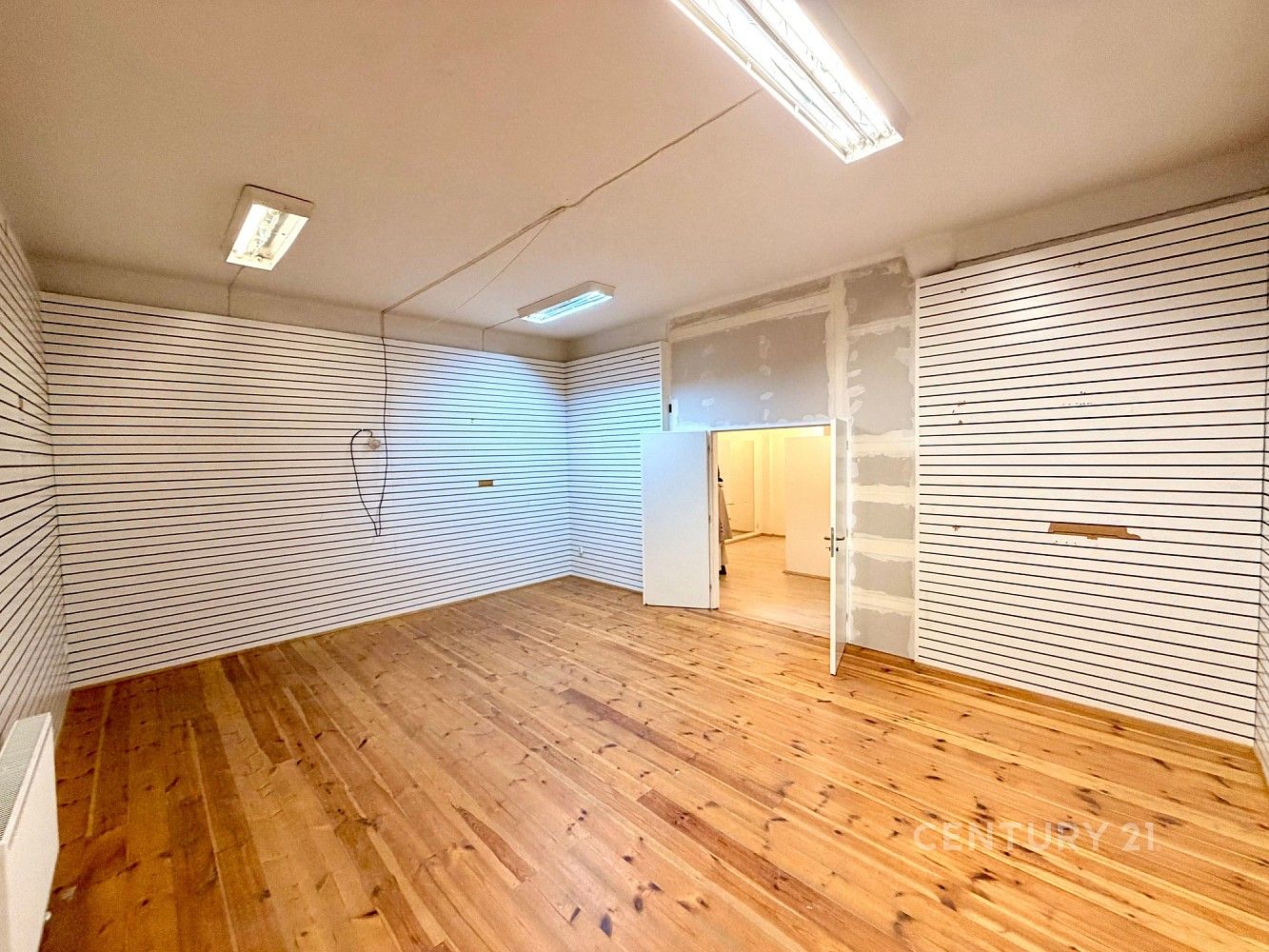 Pronájem sklad - 5. května, Praha 4 - Nusle, 295 m² - 5