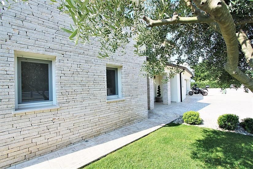 Rodinný dům · 352 m² · Poreč, HR - 4