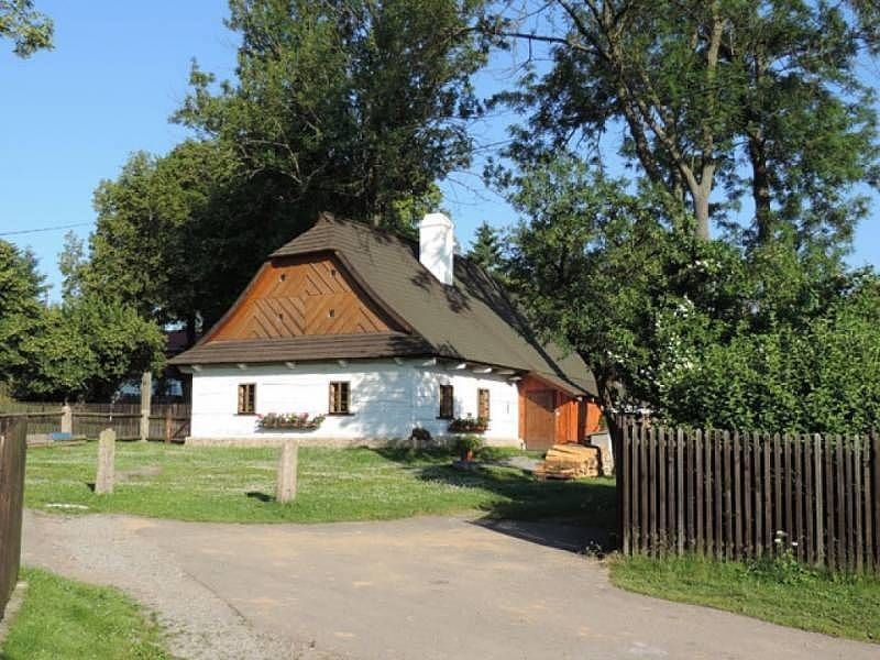 Chaty, Kadov u Sněžného, Kraj Vysočina - 1