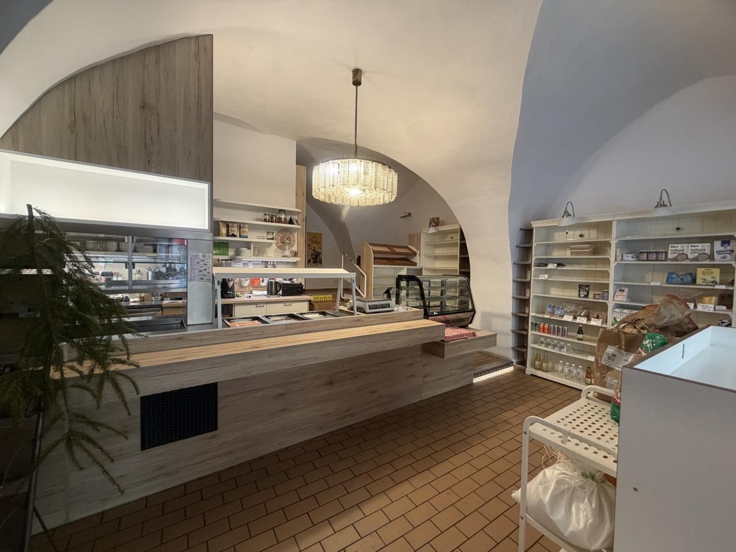 Restaurace, Vídeňská, Klatovy, 150 m²