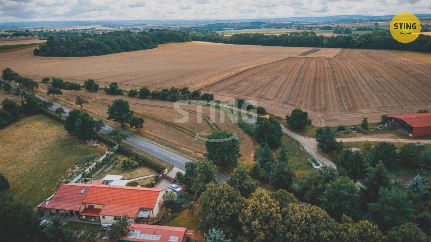 Prodej pozemek pro bydlení - Hostovice, Pardubice, 1 m²