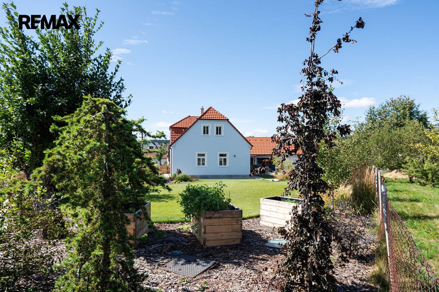 Rodinné domy, Bobrůvka, okres Žďár nad Sázavou, Kraj Vysočina, 310 m² - 2