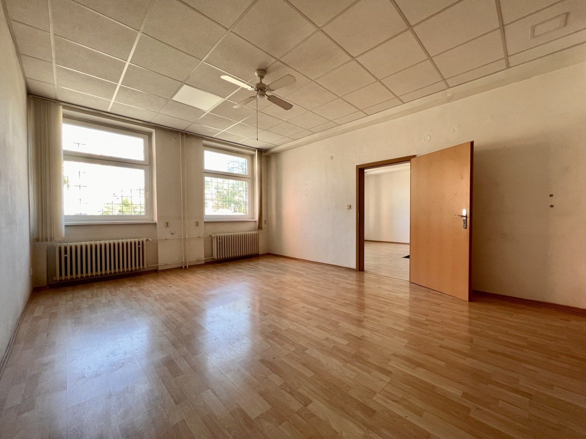 Kancelář, 98 m²