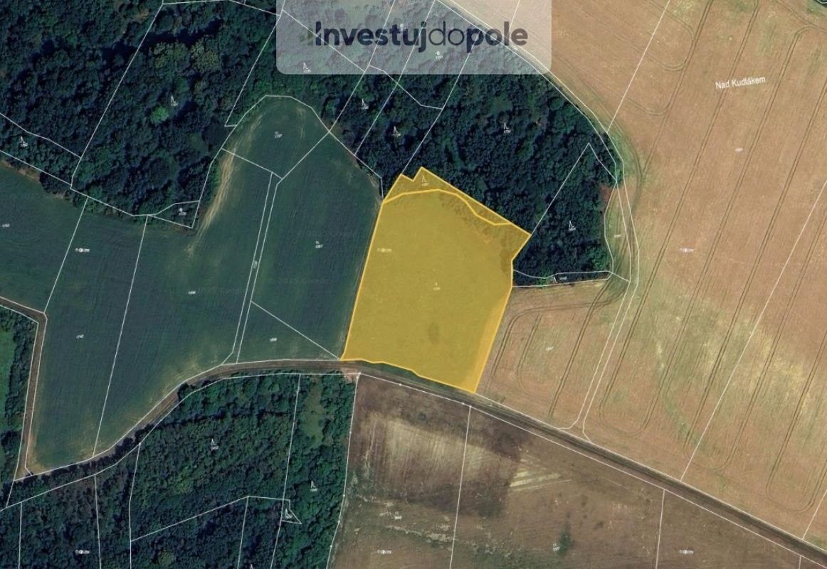 Louky, Strážnice, Vysoká