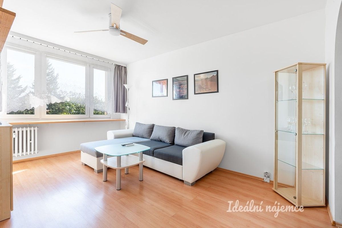 2+kk, Zárybská, Praha, 41 m² - 1