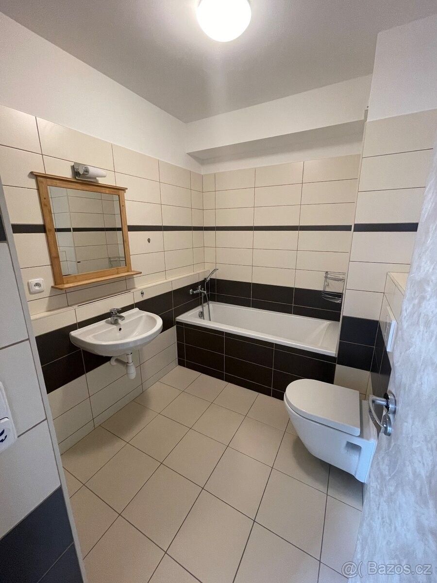 Byt · Velké Meziříčí, 594 01 - 4