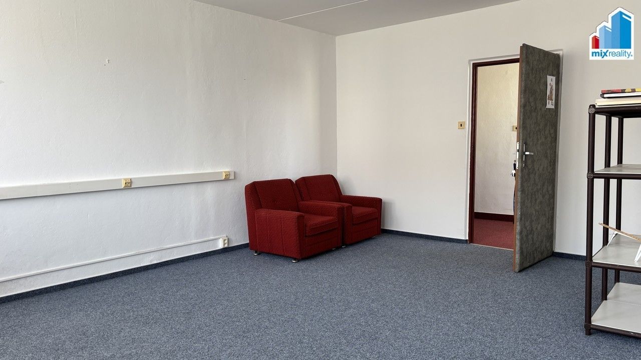 Kanceláře, Buková, Plzeň, 27 m² - 1