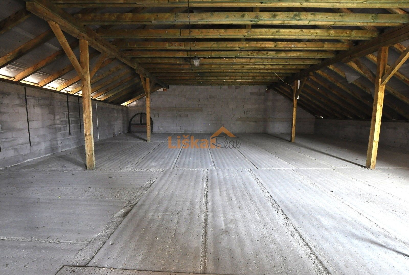 Rodinný dům · 384 m² · Julia Fučíka 1270, Břeclav Poštorná - 4