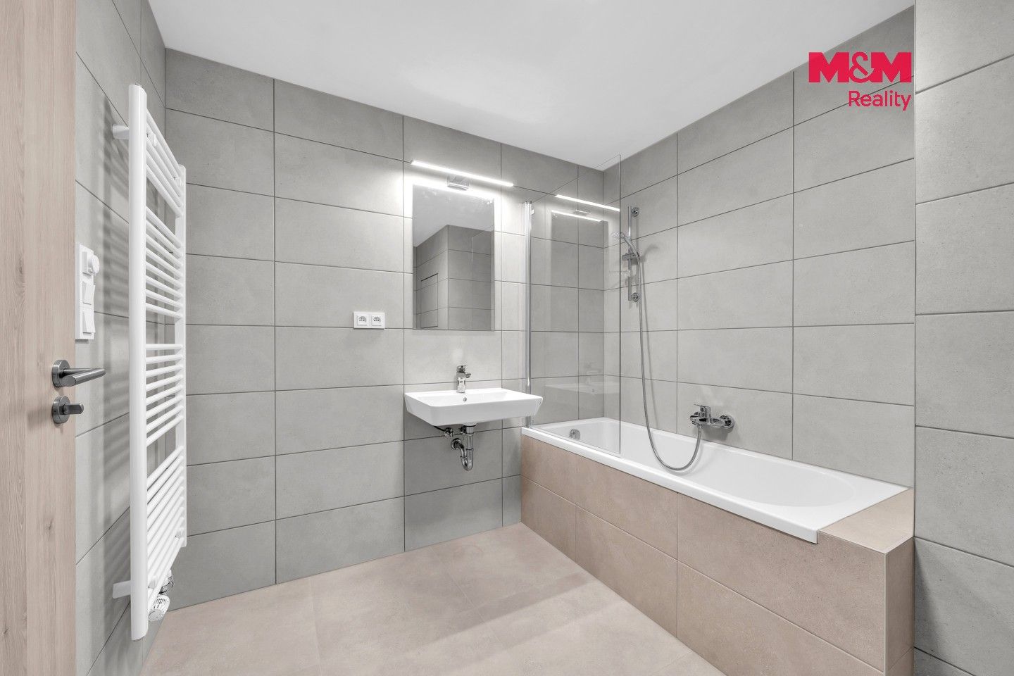 Byt 2+kk · 54 m² · U Sportovní školy, Pardubice - 3