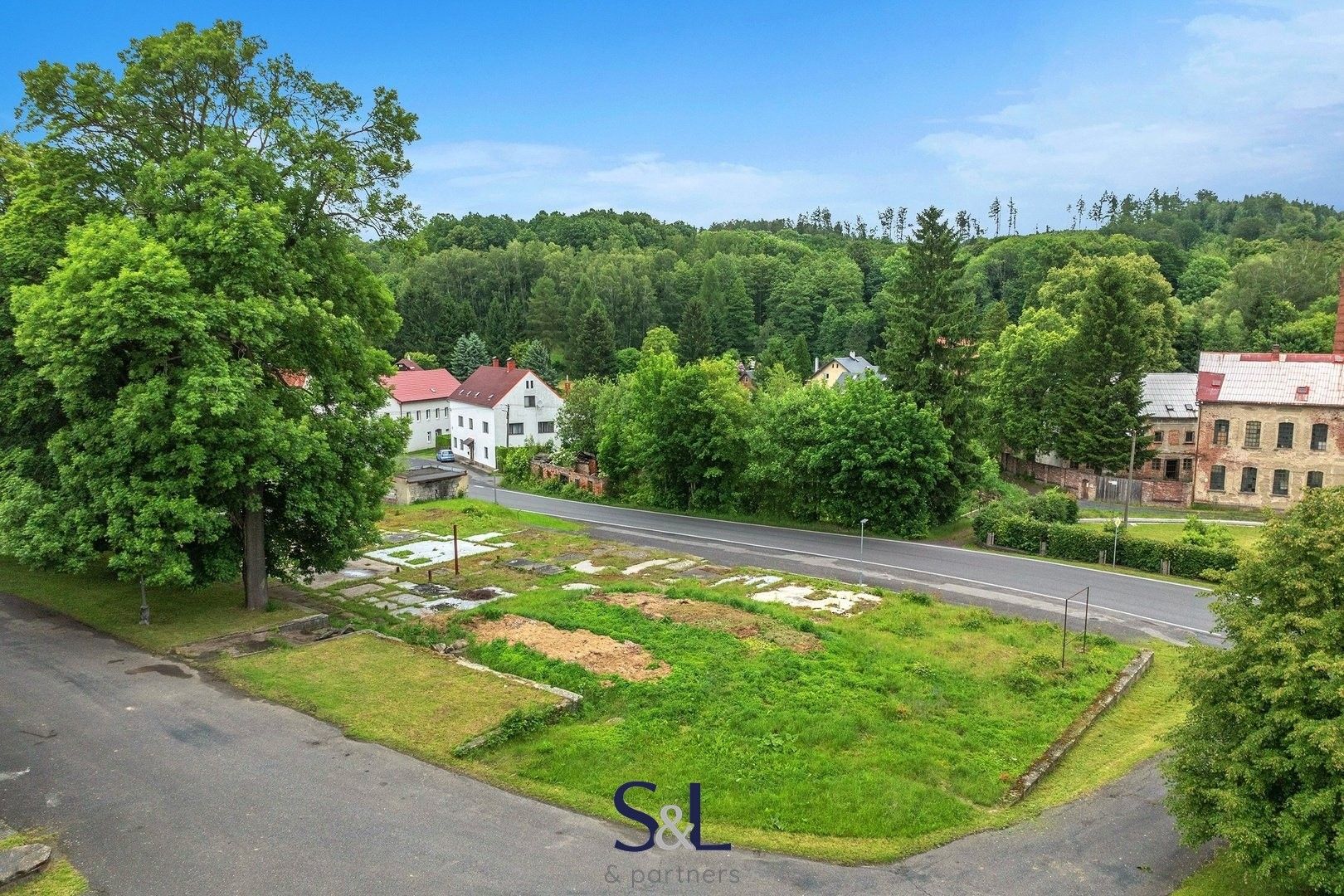 Komerční pozemek · Mikulášovice - 4